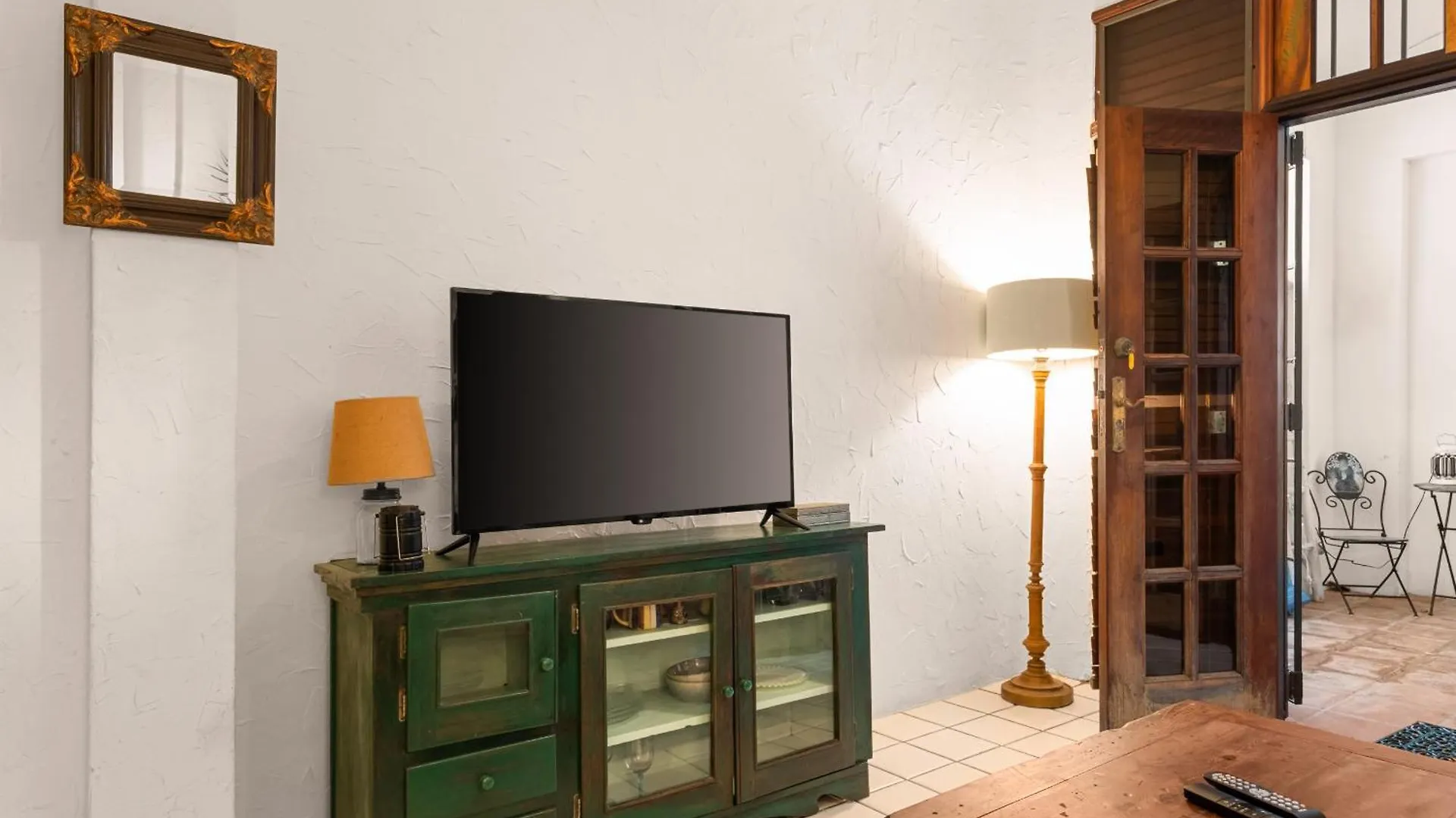 Apartment Beach Pad W Patio, Walk To Everything! Gen Ac - 20 Down San Juan