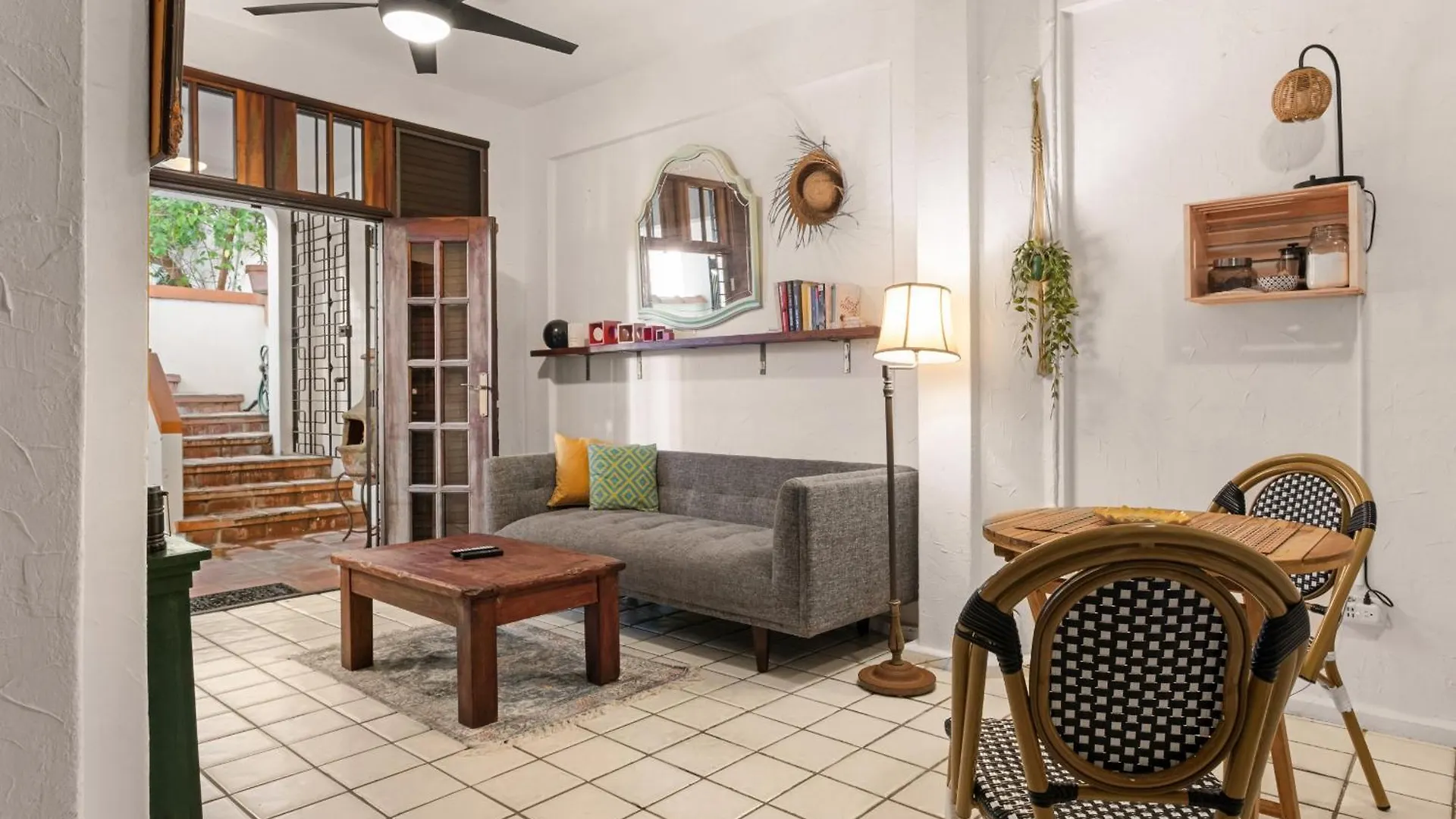 Beach Pad W Patio, Walk To Everything! Gen Ac - 20 Down San Juan Puerto Rico